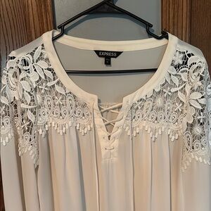Express Cream Long Sleeve Blouse